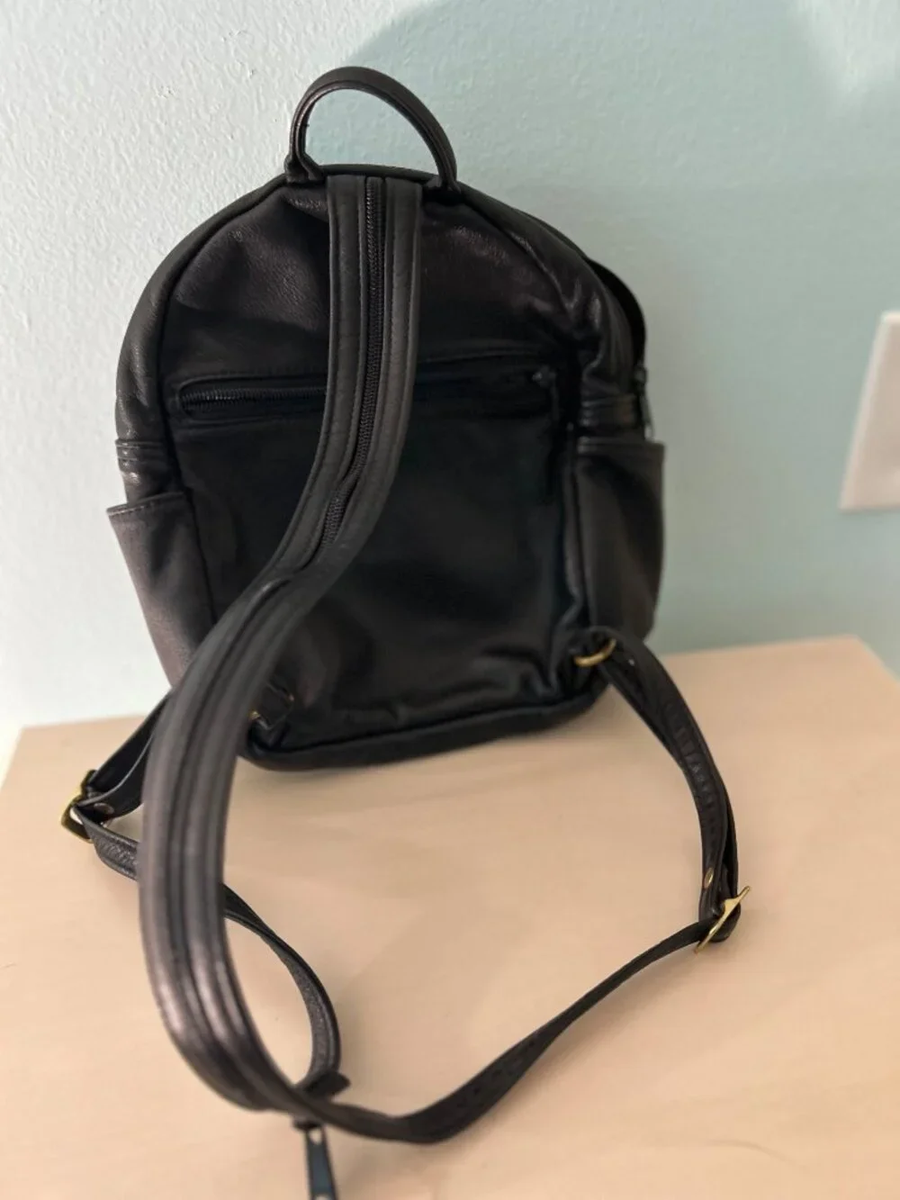 D'Onofrio Vintage Convertible Backpack Sling Bag Bark Texture Leather USA